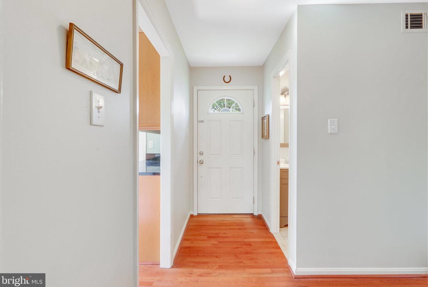 326 Rock Spring Dr, Leesburg, VA 20175-2618