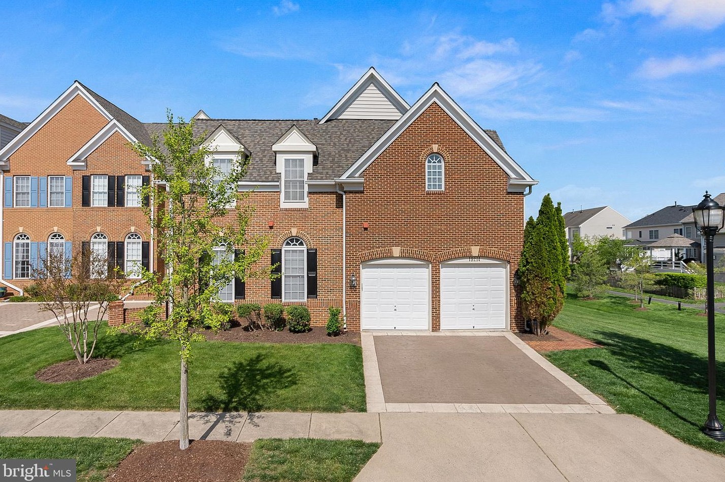 19214 Greystone Sq, Leesburg, VA 20176-1278