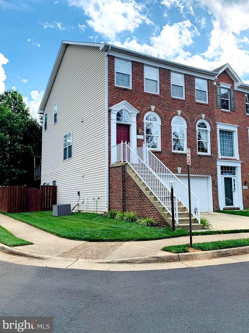 47370 Victoria Falls Sq, Dulles, VA 20165