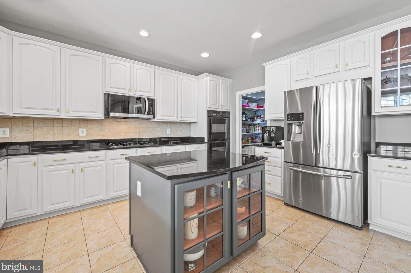 19115 Dalton Points Pl, Leesburg VA 20176-3836 exterior