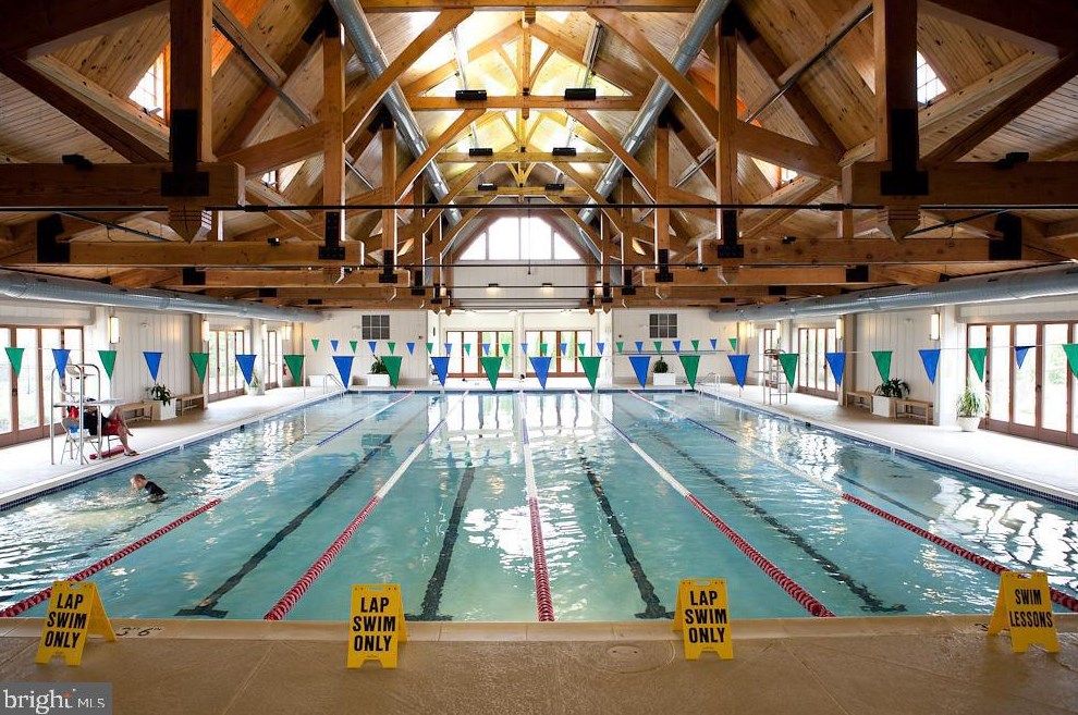 19115 Dalton Points Pl, Leesburg VA 20176-3836 exterior