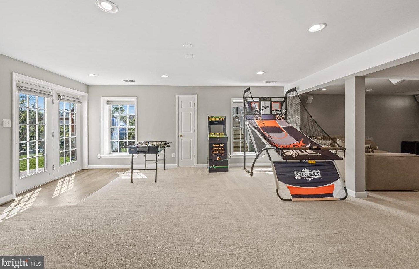 19115 Dalton Points Pl, Leesburg VA 20176-3836 exterior