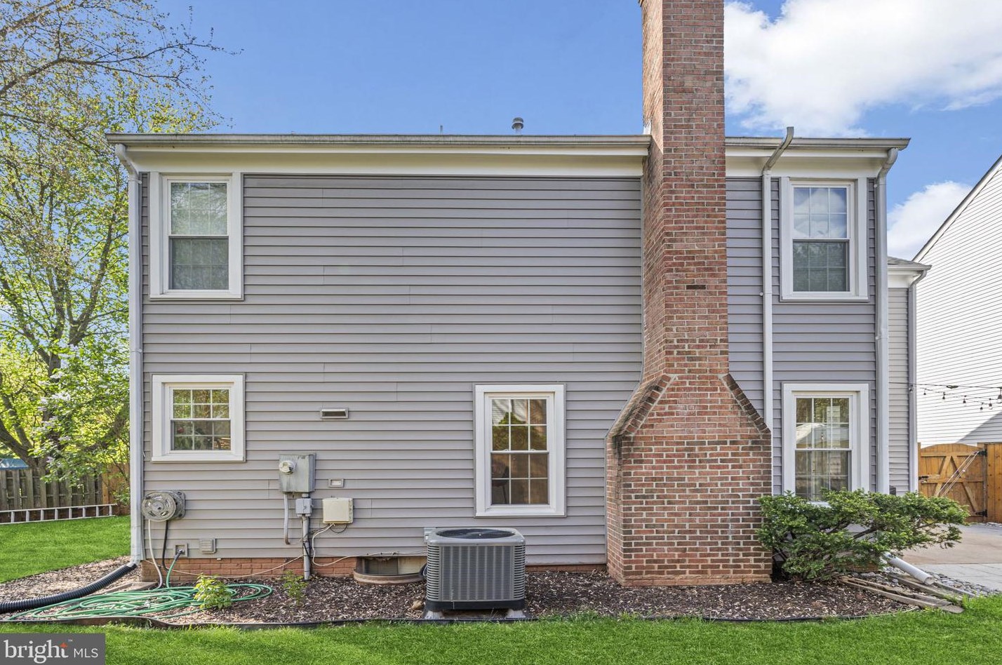 21034 Lowell Ct, Dulles VA  20164-2437 exterior
