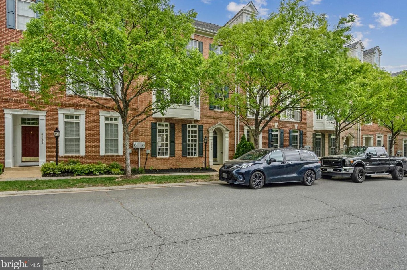 42470 Legacy Park Dr, Ashburn, VA 20148-5615