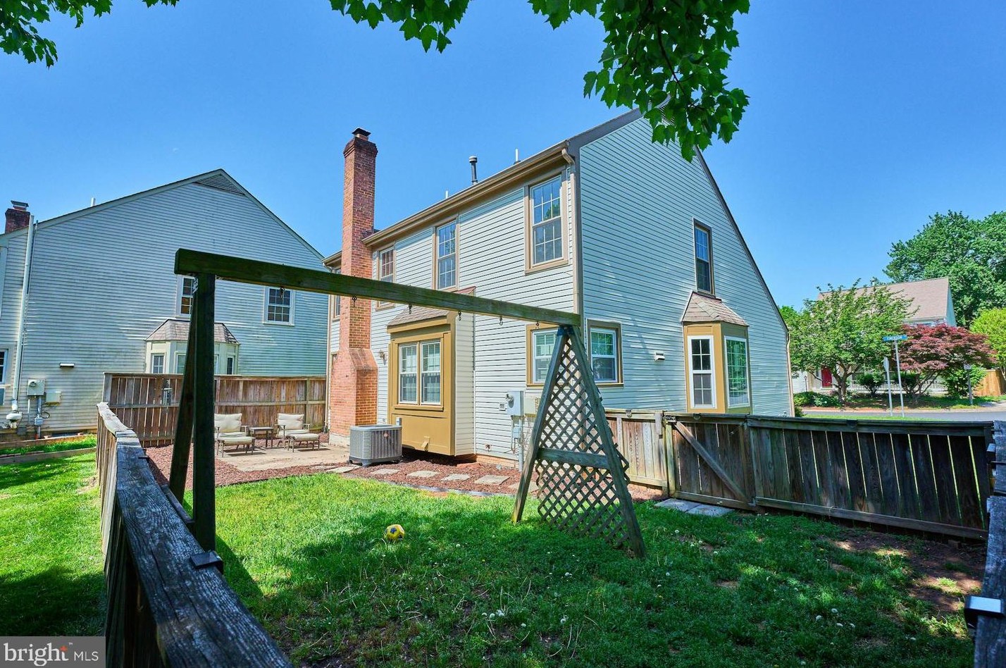 21050 Emerson Ct, Dulles VA  20164-2435 exterior