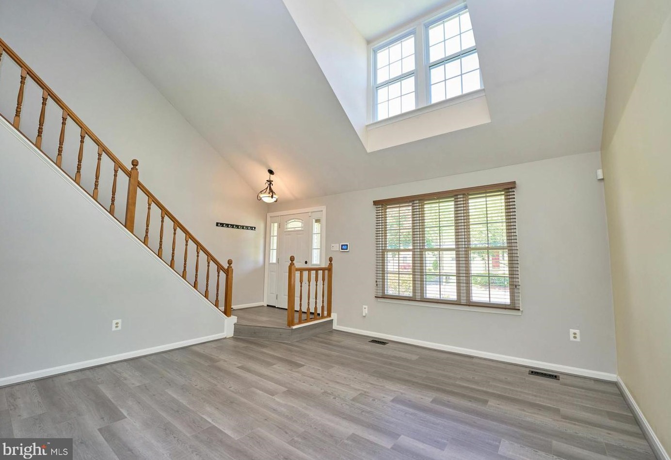 21050 Emerson Ct, Dulles VA  20164-2435 exterior