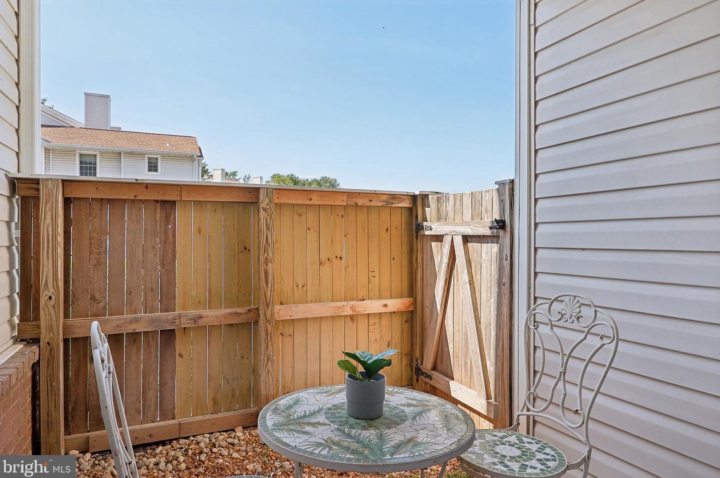 108 Westwick Ct, Dulles VA  20165-6112 exterior