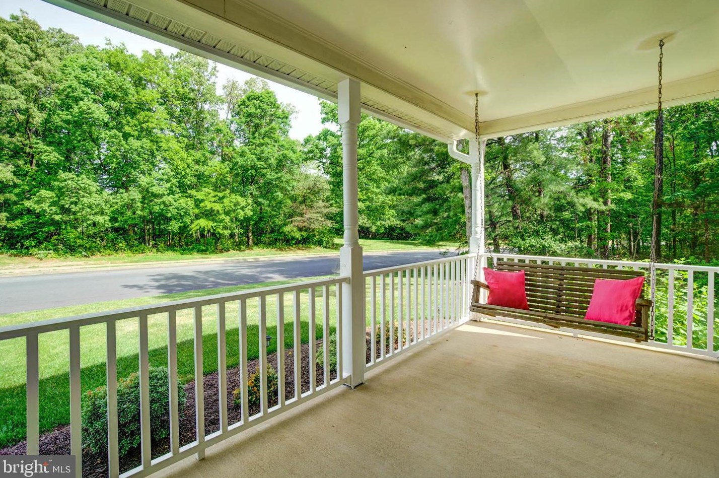 411 Tamarack Ln, Dulles VA  20164-2856 exterior