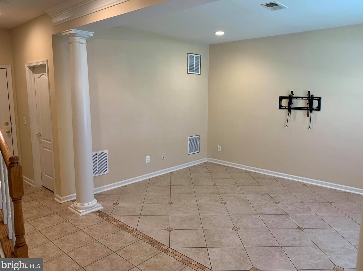 22952 Rose Quartz Sq, Ashburn, VA 20148