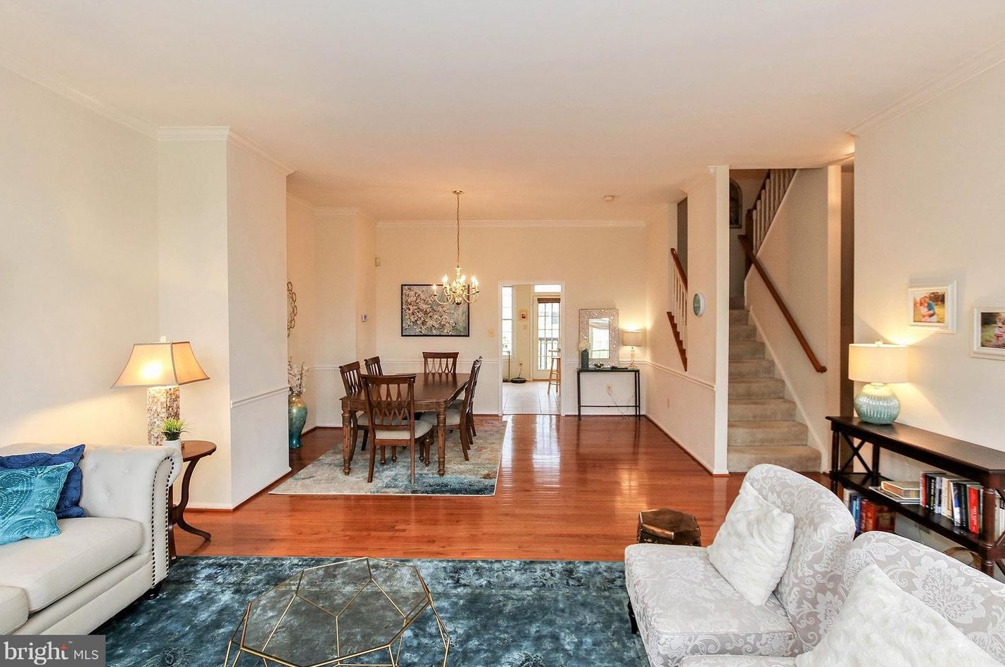 47687 Whirlpool Sq, Dulles VA  20165-7440 exterior