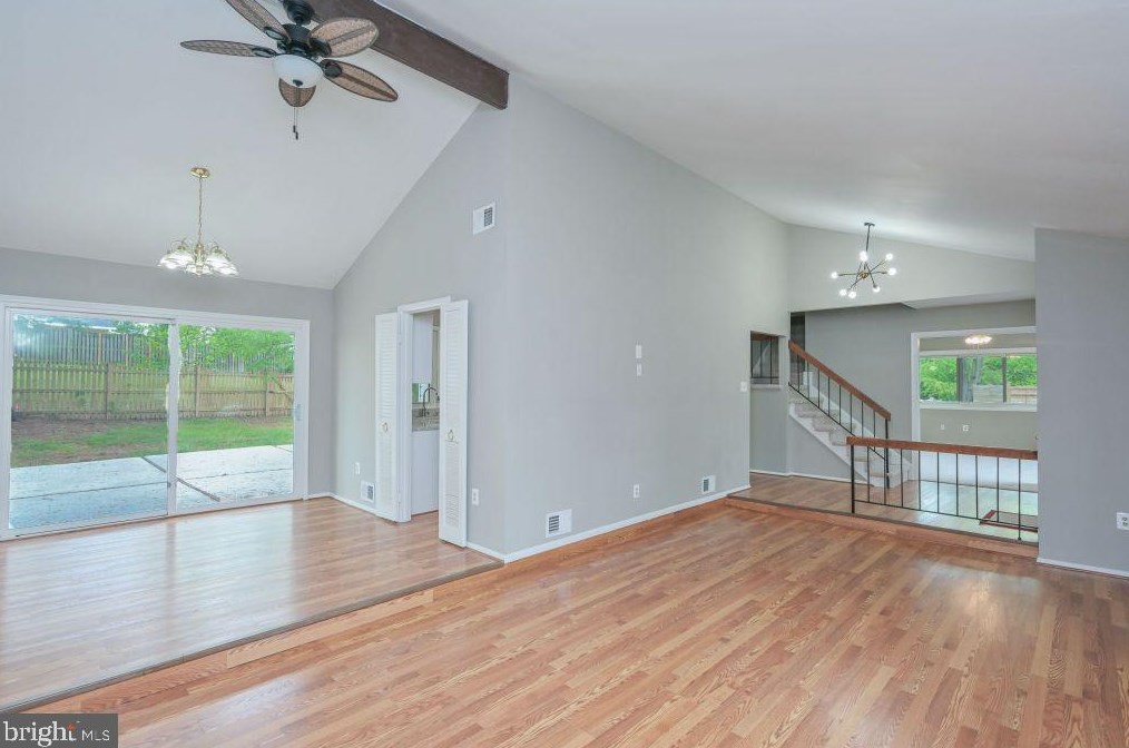 8 Rheims Ct, Dulles VA  20164-1114 exterior
