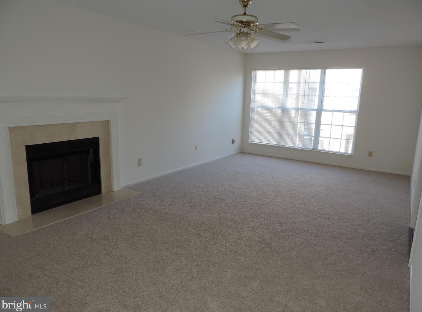 1113 Huntmaster Terrace Ne #202, Leesburg, VA 20176