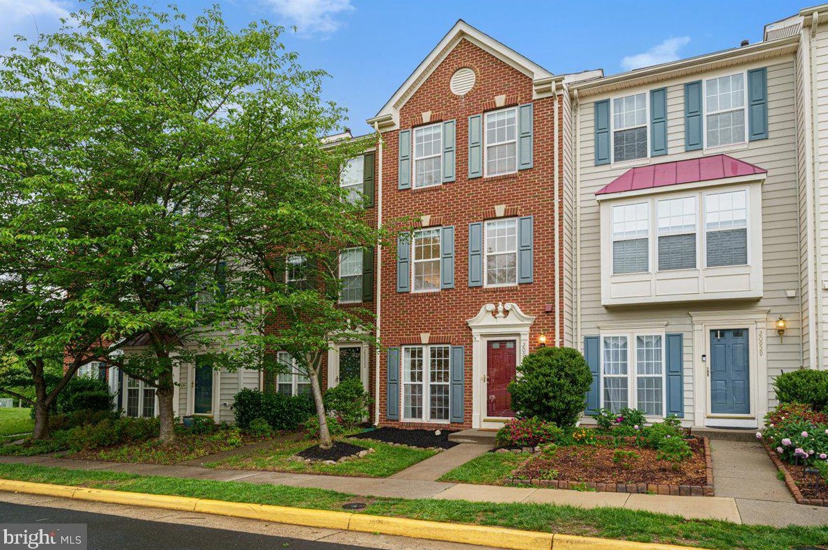 20931 Colecroft Square, Ashburn, VA 20147