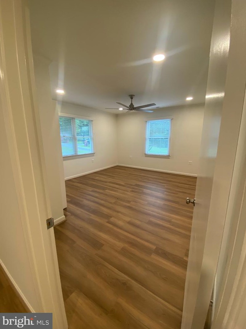 39977 Peacock Cir, Paeonian Springs, VA 20129-1728