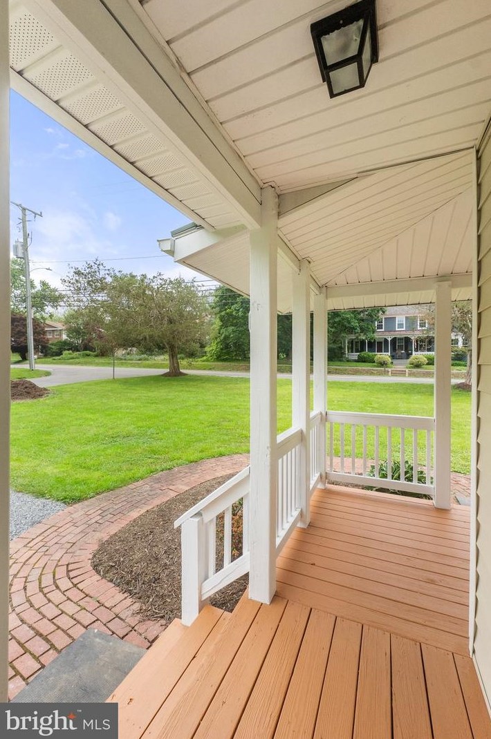 3 James St, Hamilton VA  20158-9029 exterior