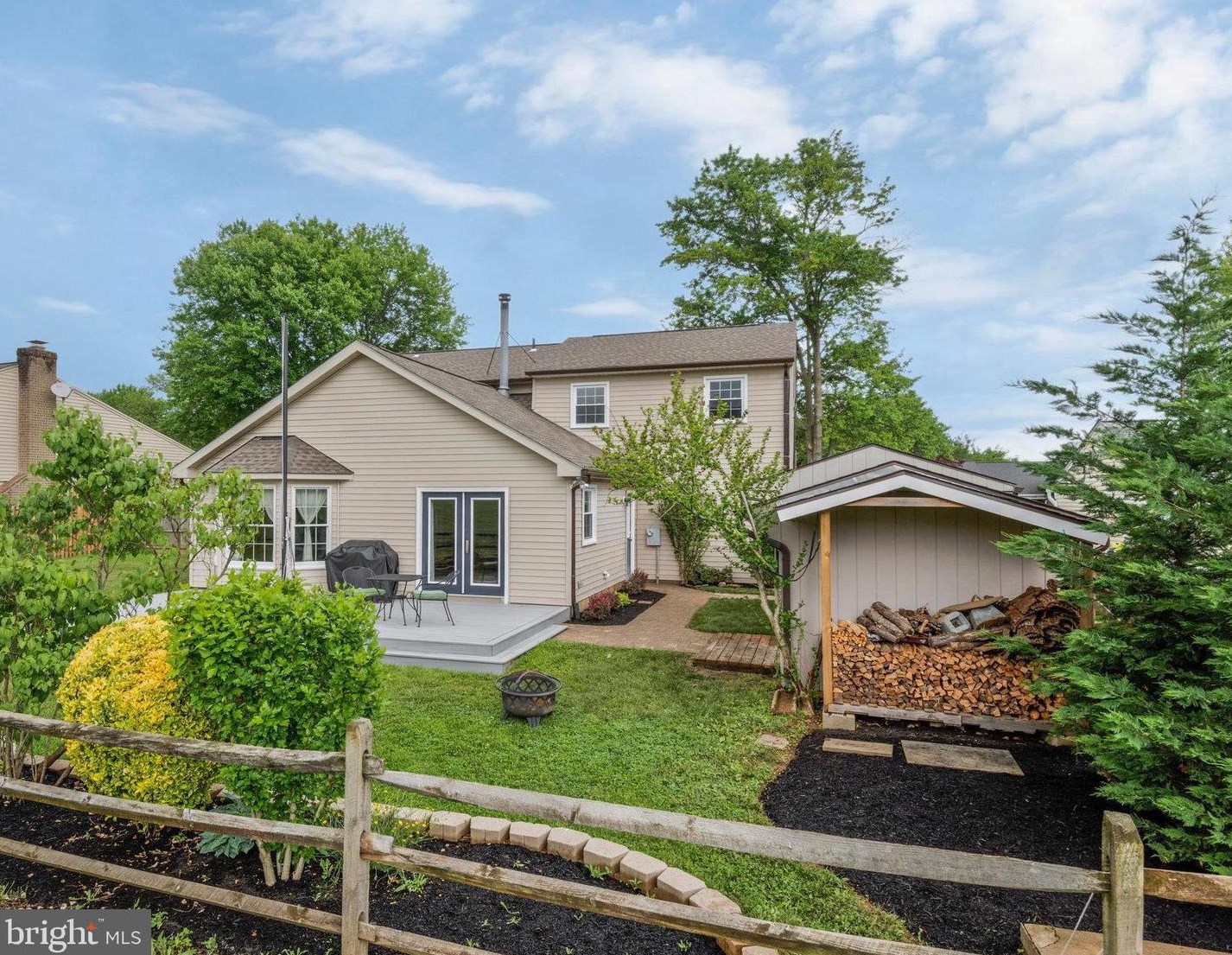 507 Vly Vw Ave, Leesburg VA 20175-2626 exterior