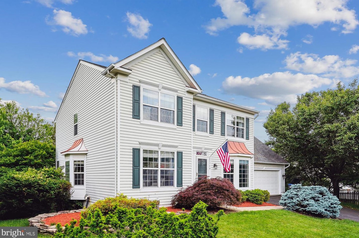 21740 Regents Park Cir, Dulles, VA 20166