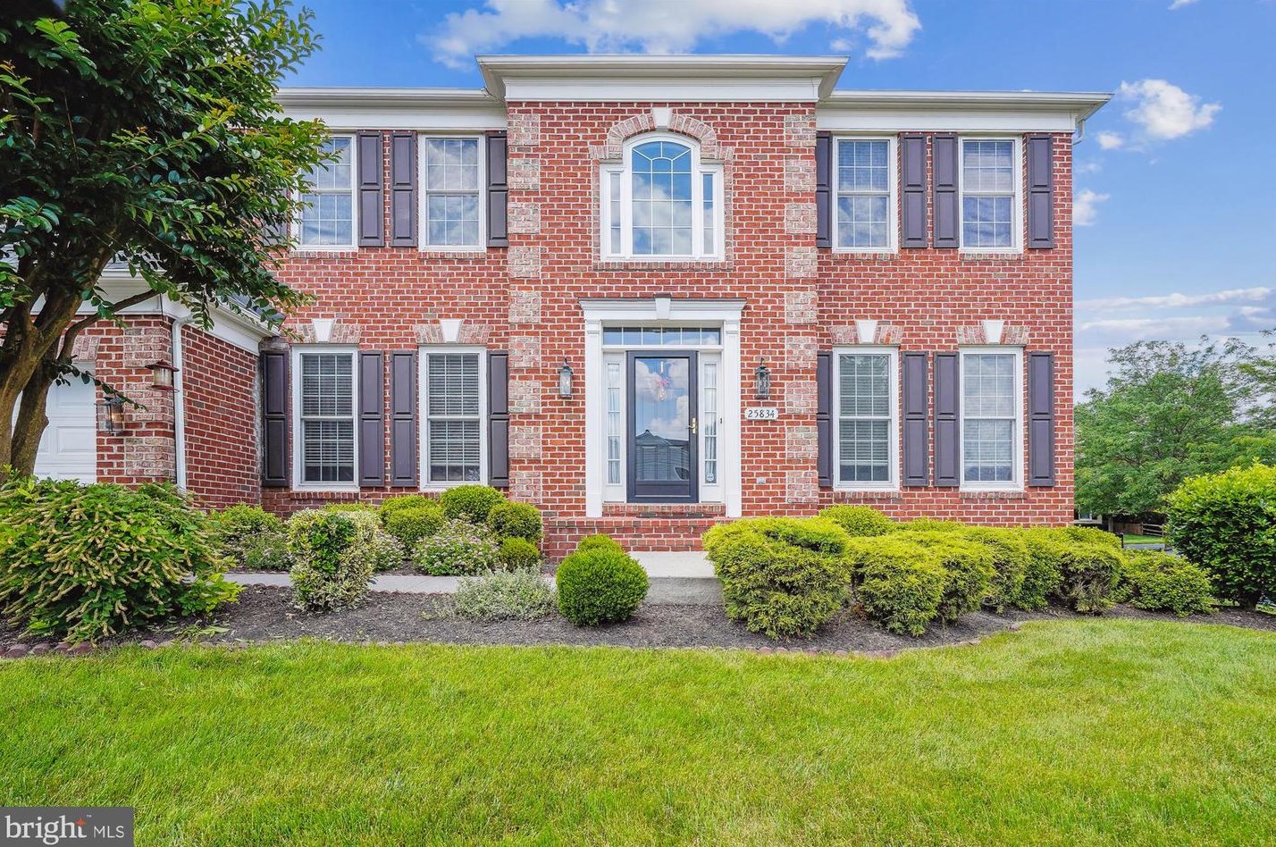 25834 Rawley Springs Dr, Fairfax, VA 20152