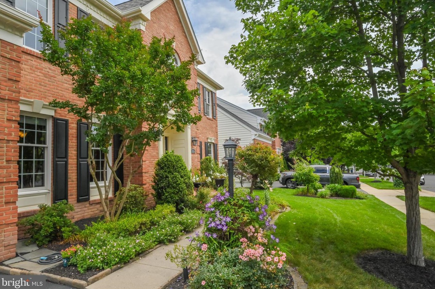 26104 Wendell St, Fairfax, VA 20152-3405