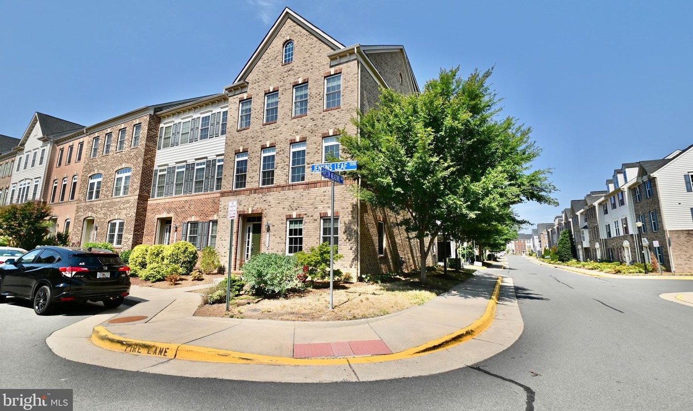 24609 Jenkins Leaf Terrace, Sterling, VA 20166