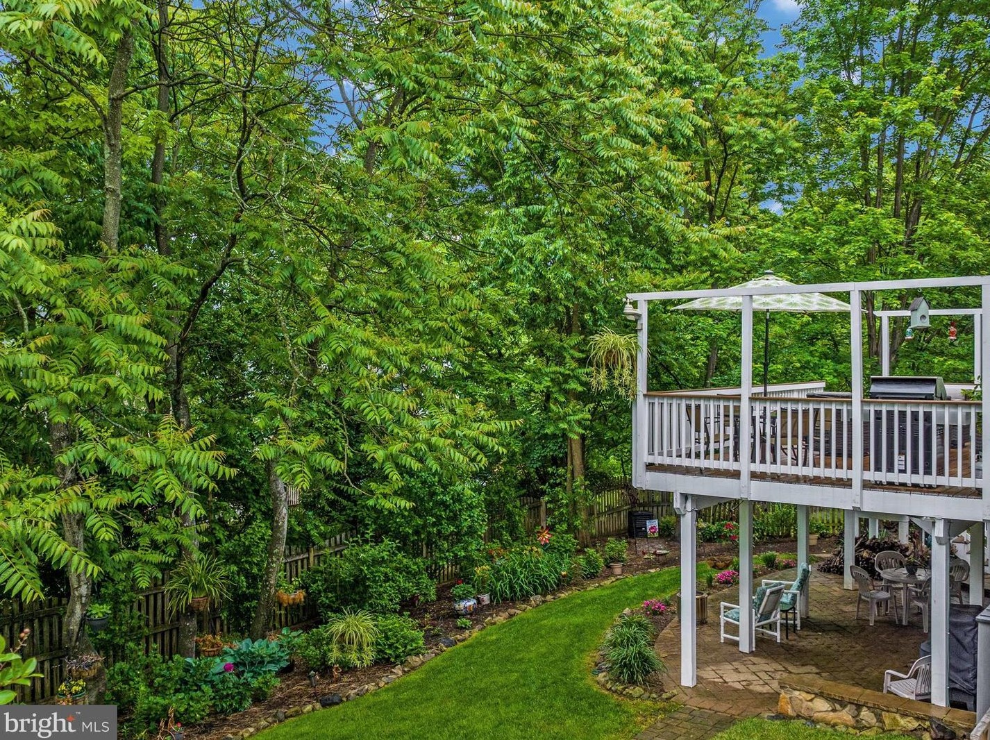 842 Macalister Dr, Leesburg VA 20175-8905 exterior