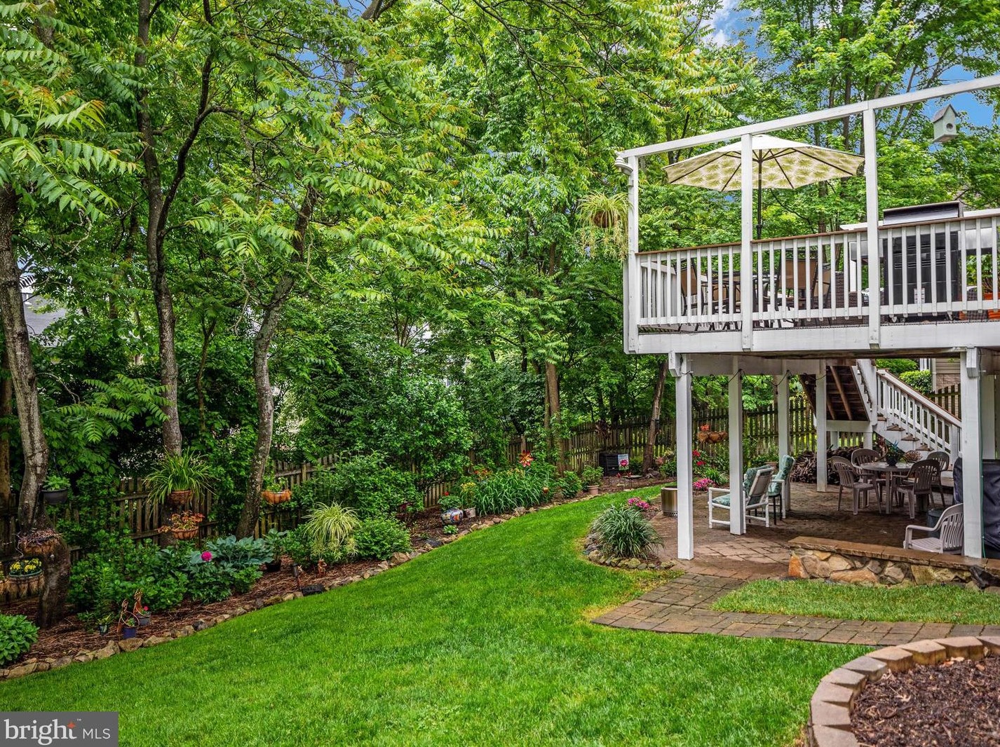 842 Macalister Dr, Leesburg VA 20175-8905 exterior