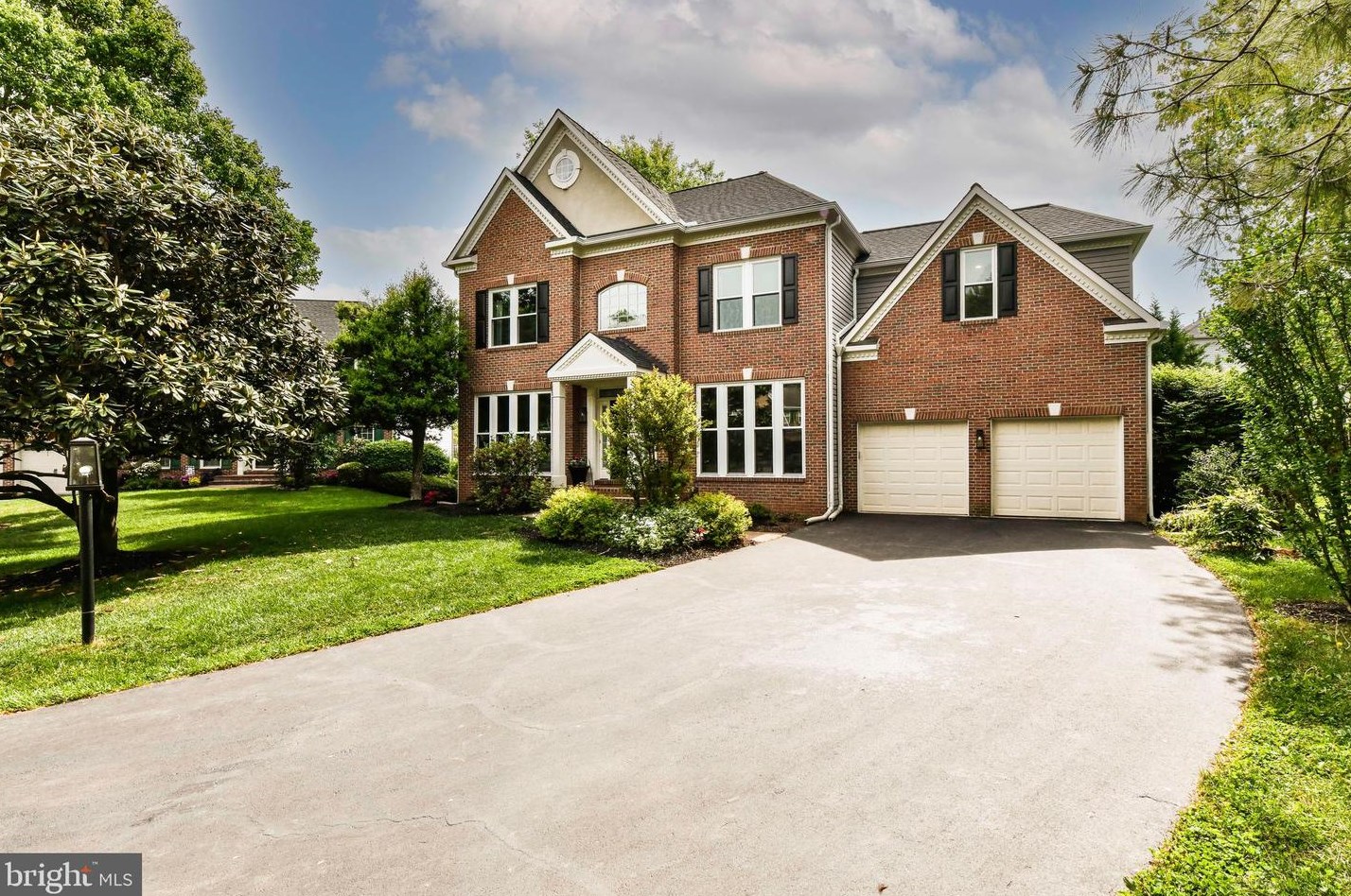 20616 Cherrywood Ct, Dulles, VA 20165