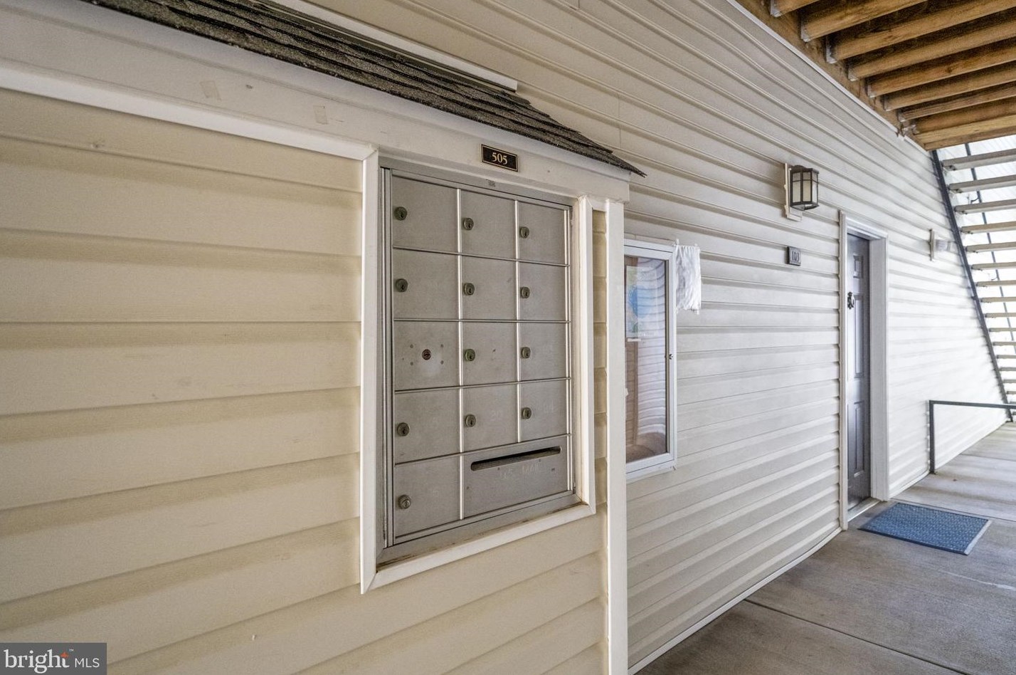 505 Sunset View Ter, Leesburg, VA 20175-5403