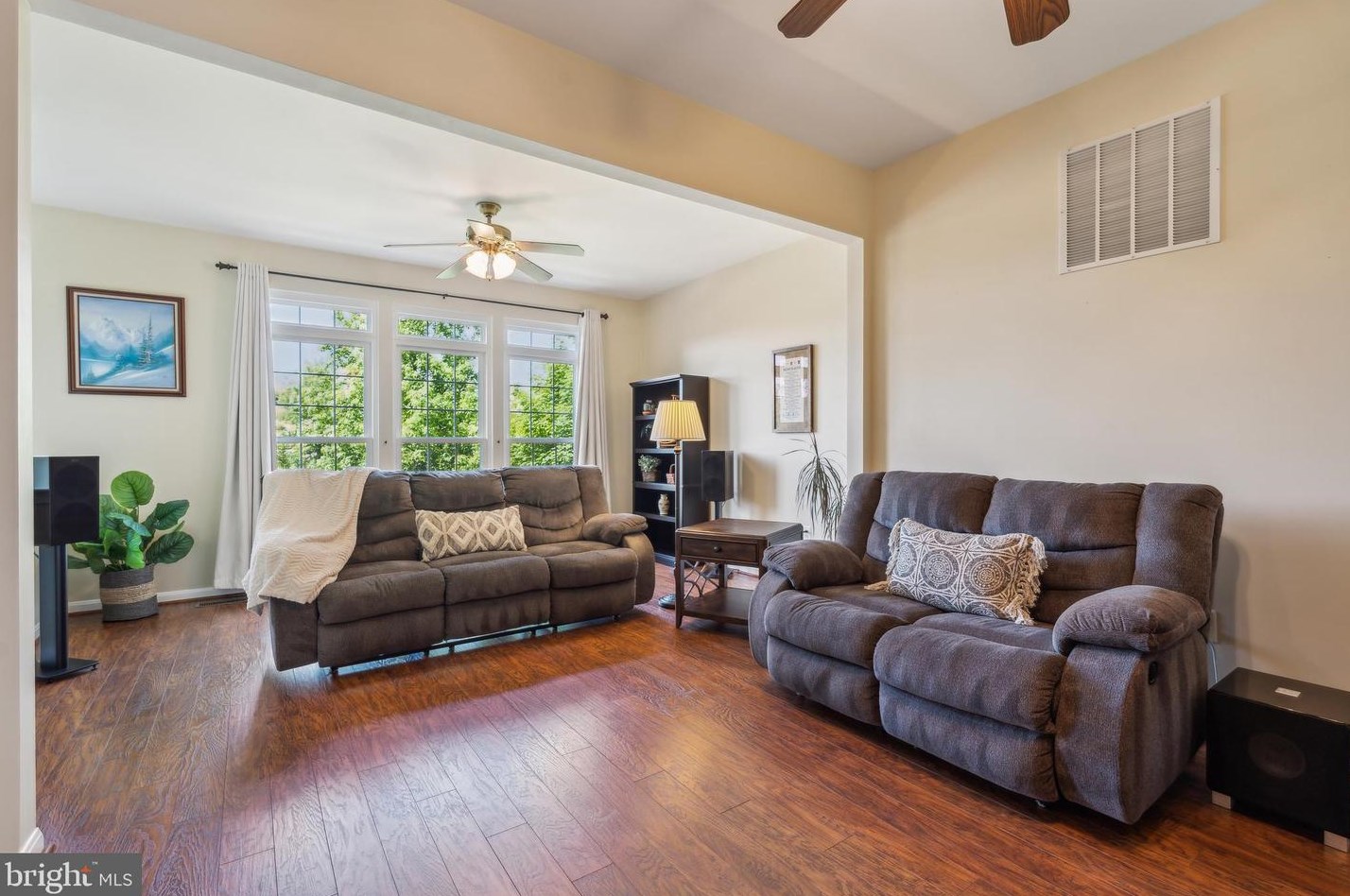 44254 Huron Ter, Ashburn, VA 20147-5064