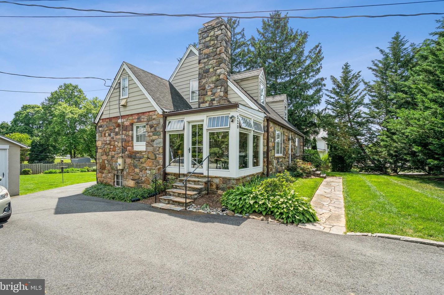 520 W Main St, Purcellville, VA 20132
