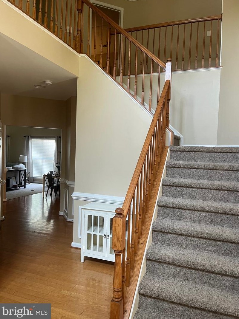 604 Marshall Dr Ne, Leesburg, VA 20176