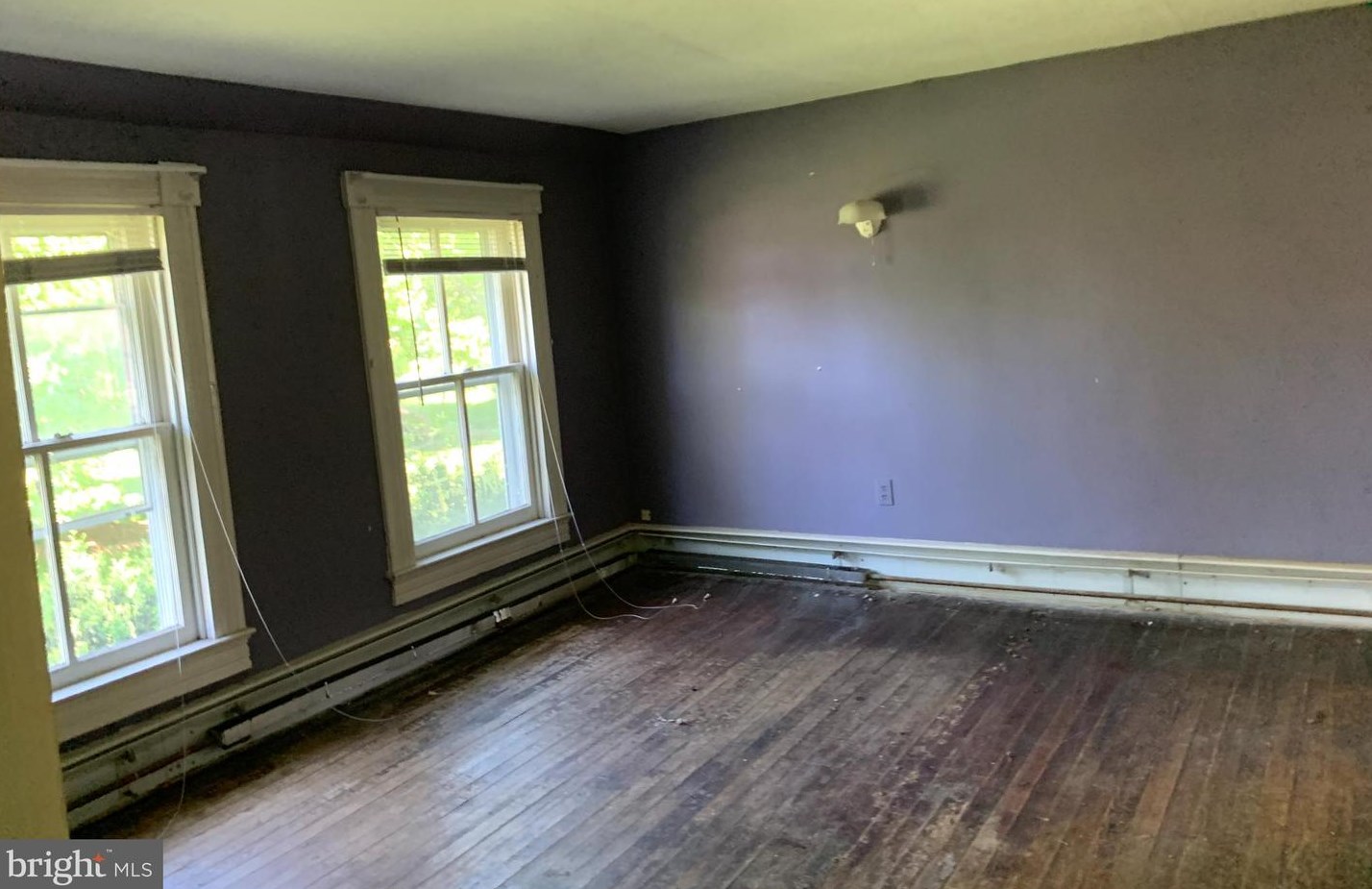 210 Cornwall St, Leesburg VA 20176-2701 exterior