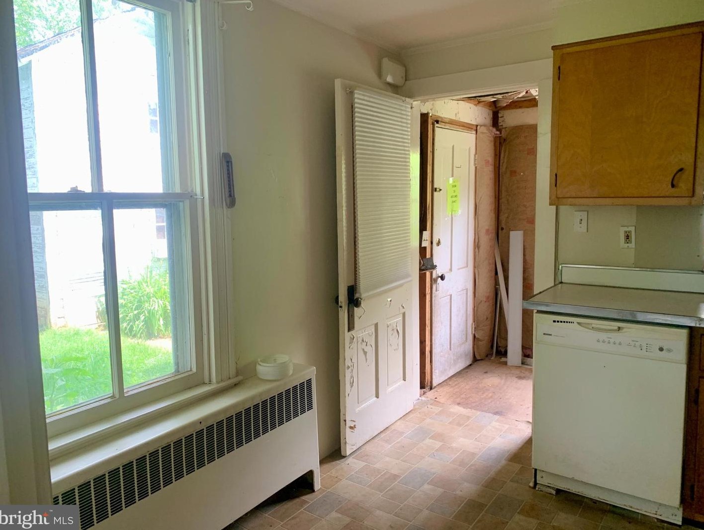 210 Cornwall St, Leesburg VA 20176-2701 exterior