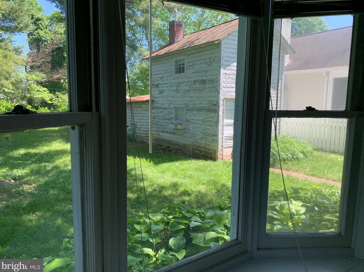 210 Cornwall St, Leesburg VA 20176-2701 exterior