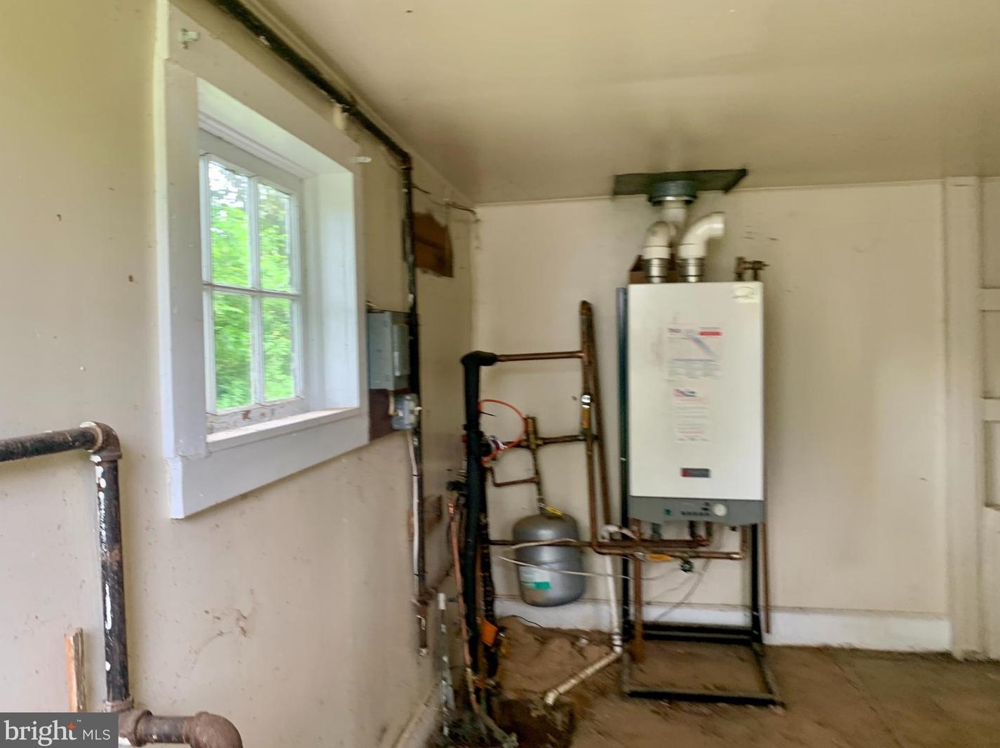 210 Cornwall St, Leesburg VA 20176-2701 exterior