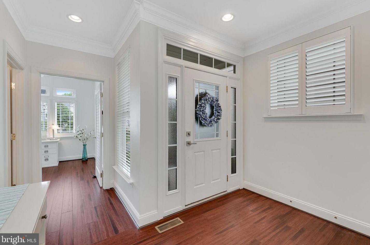294 Ariel Dr Ne, Leesburg, VA 20176