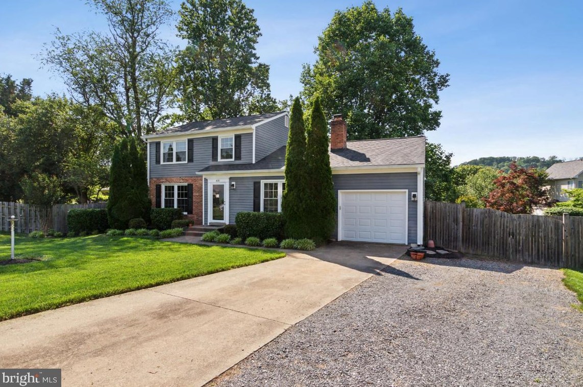 405 Dodd Ct, Leesburg, VA 20176-2003