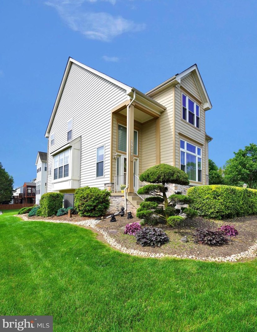 25304 Herring Creek Dr, Fairfax, VA 20152-4400