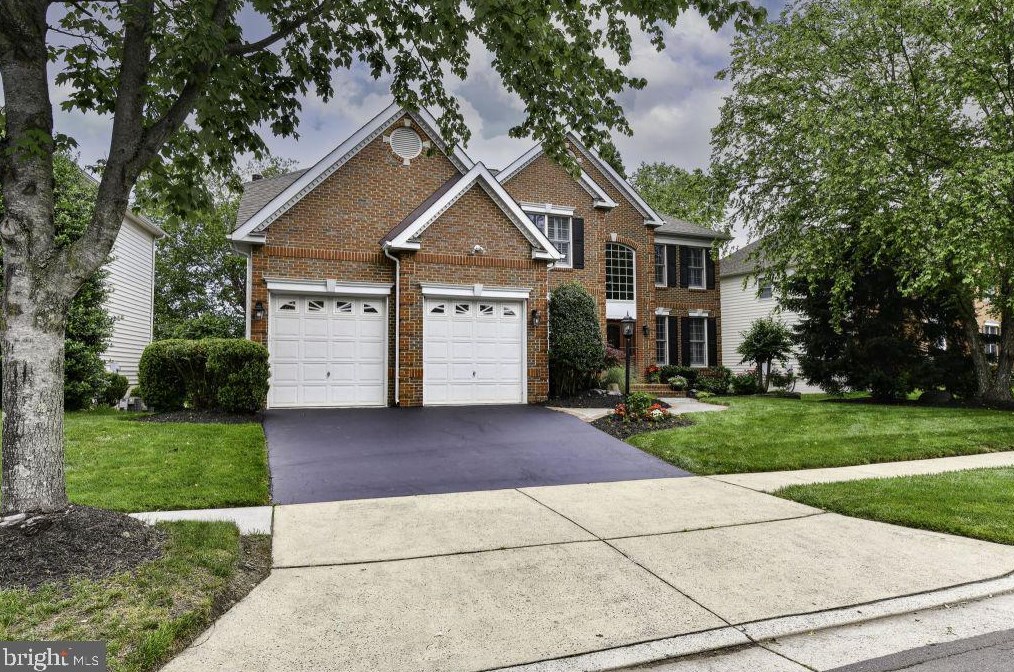 43136 Valiant Dr, Fairfax, VA 20152-3407