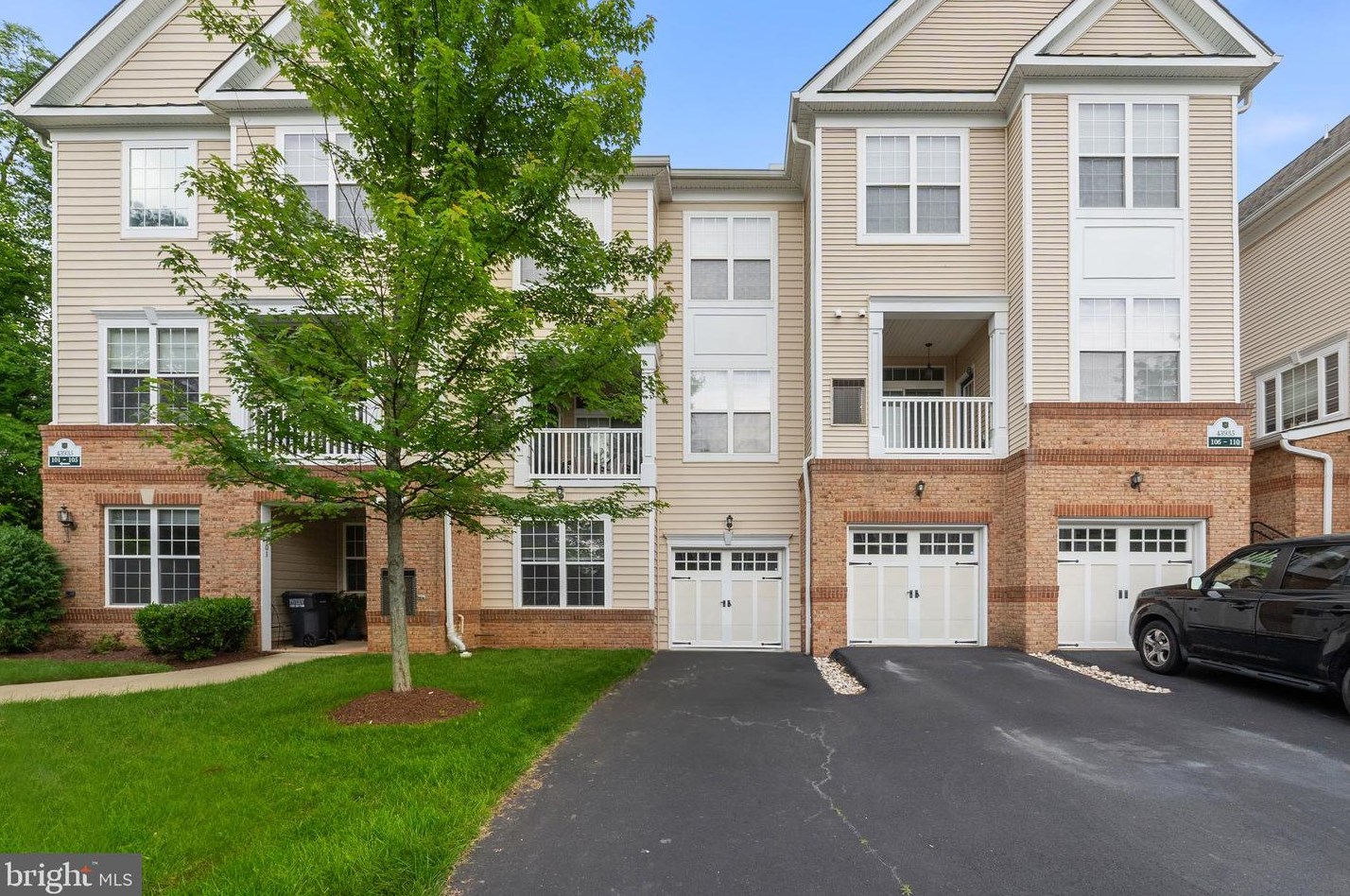 43935 Hickory Corner Ter, Ashburn, VA 20147-4173