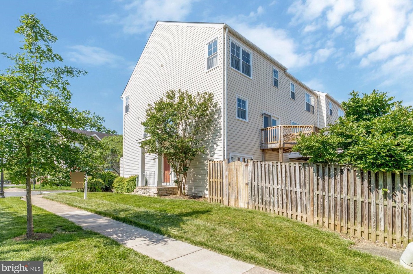 43534 Laidlow St, Fairfax, VA 20152-1765