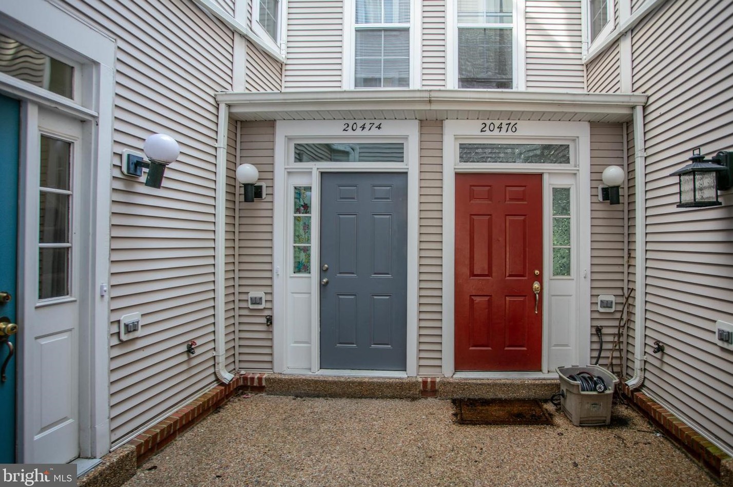 20474 Cool Fern Sq, Ashburn, VA 20147