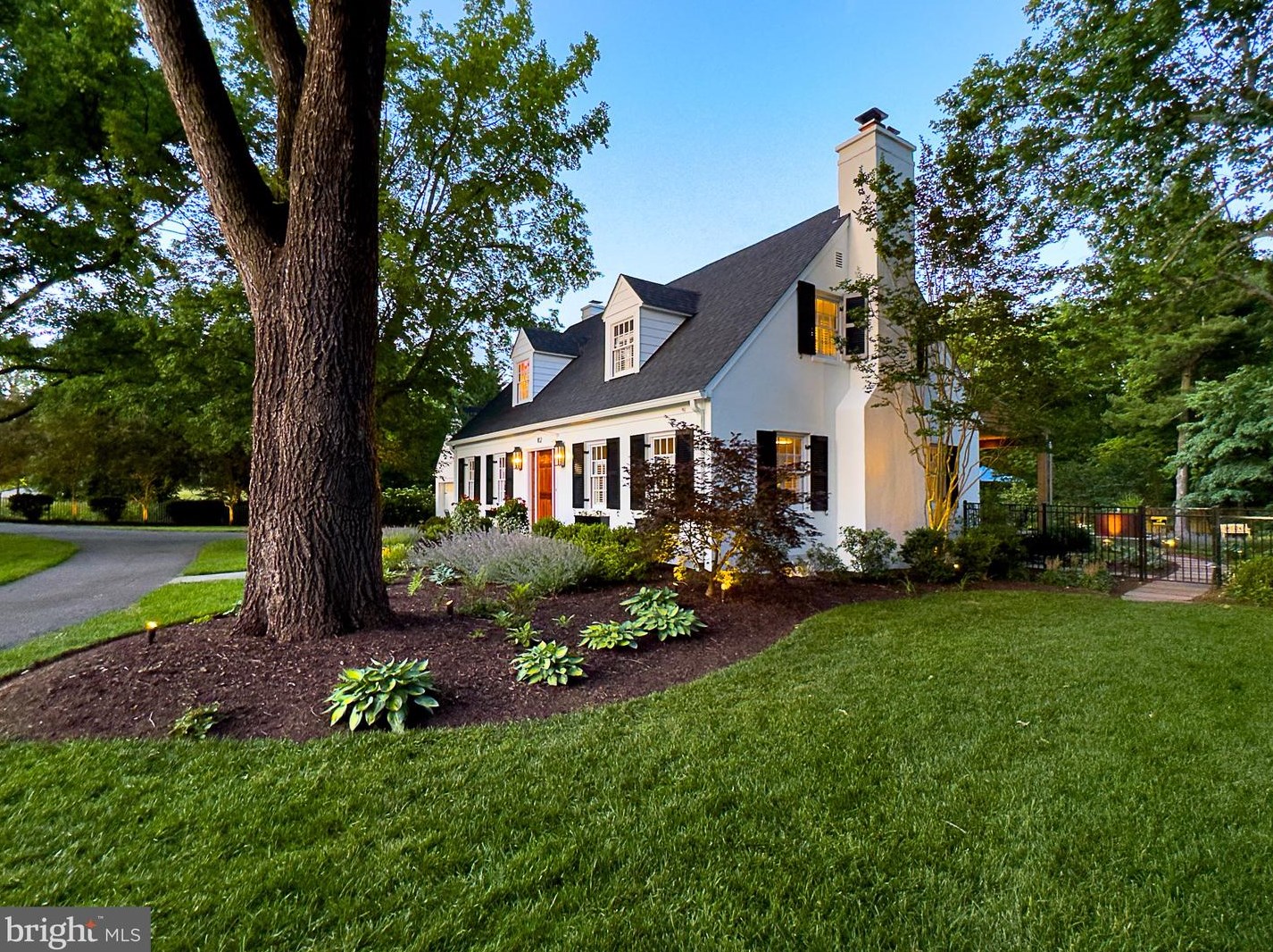 102 Morven Park Rd, Leesburg, VA 20175-2604