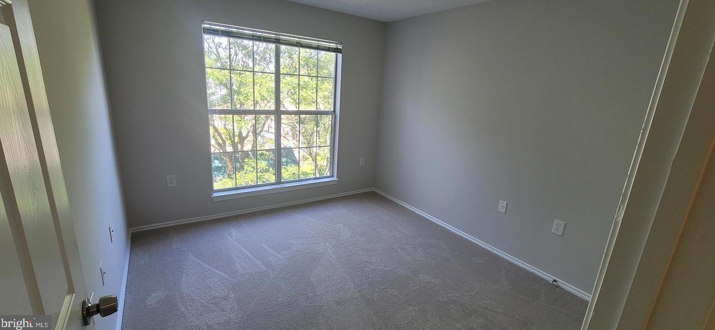 21023 Timber Ridge Ter, Ashburn VA  20147-7763 exterior
