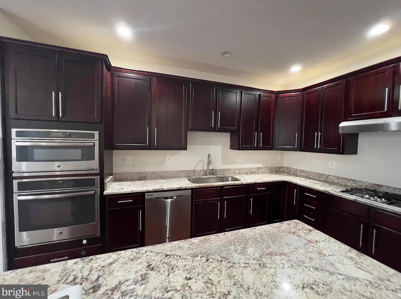 42885 Edgegrove Heights Terrace, Ashburn, VA 20148
