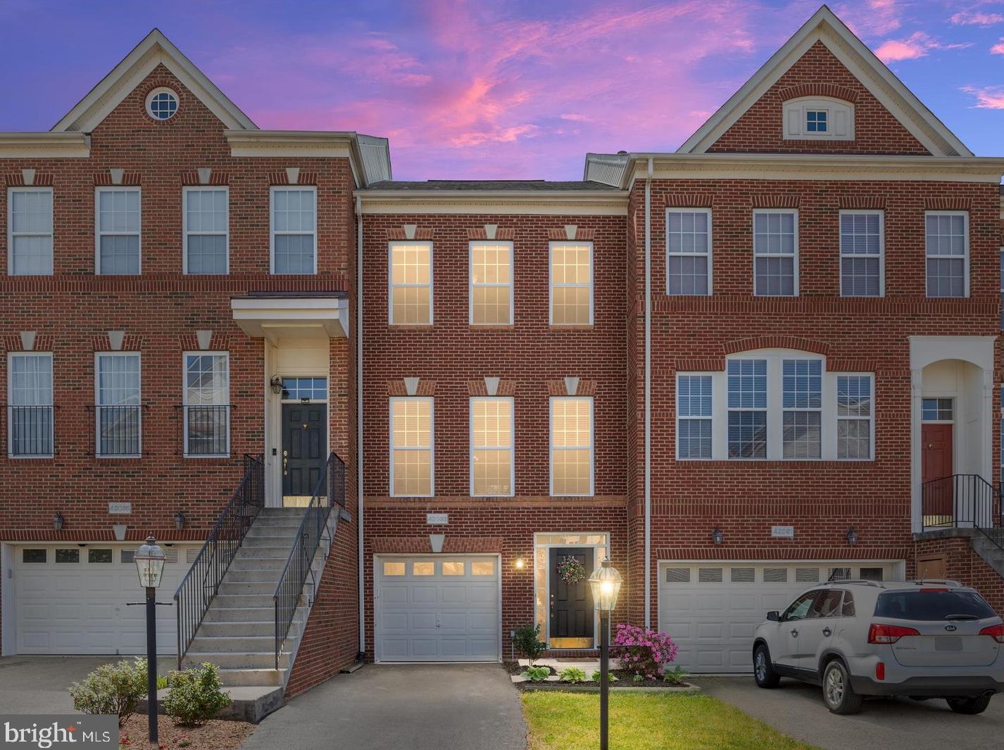 42033 Bushclover Ter, Stone Ridge, VA 20105-5633