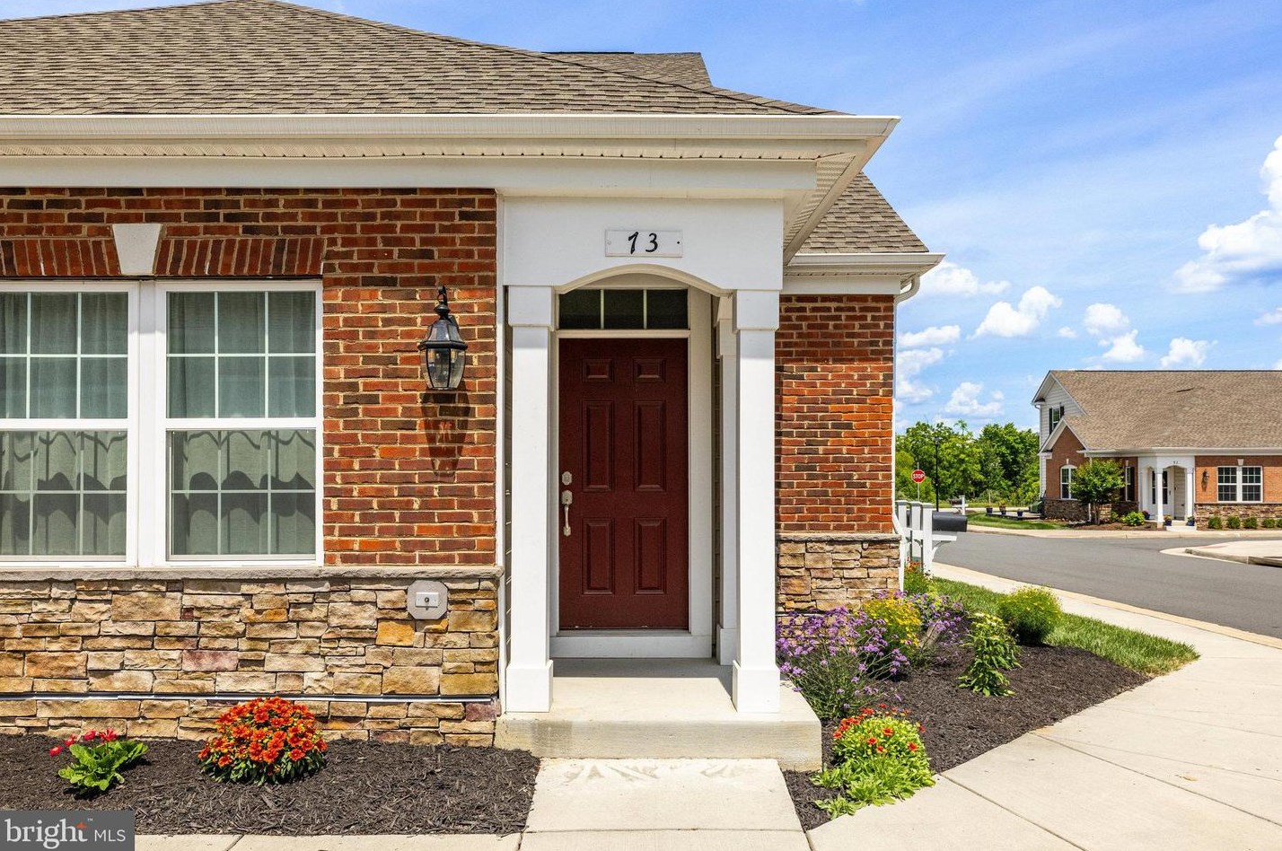73 Harpers Ml Way, Lovettsville VA  20180-2045 exterior