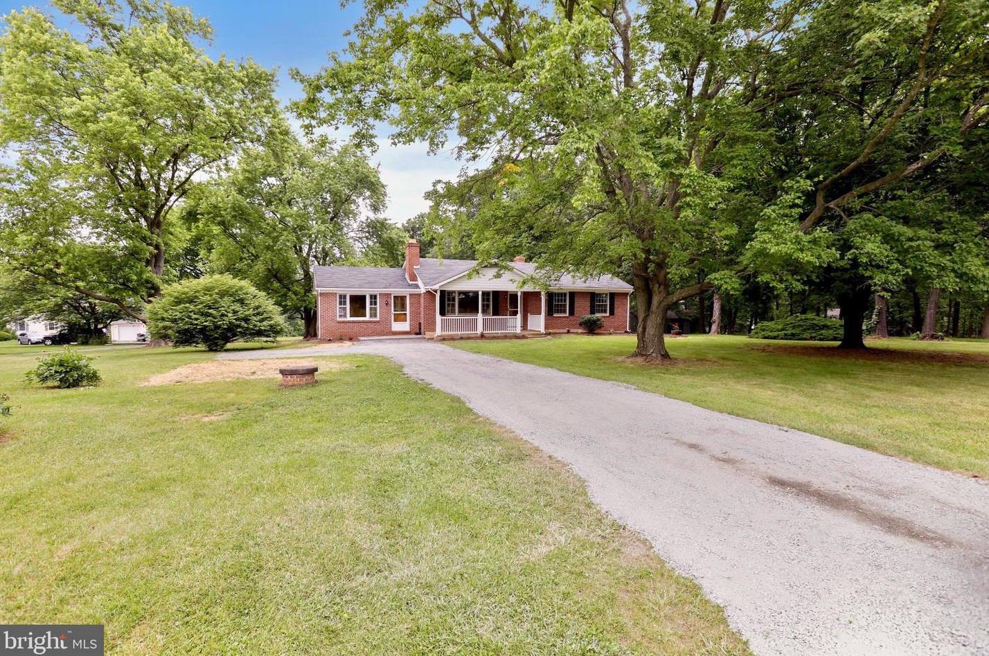 37820 Legard Farm Rd, Purcellville, VA 20132