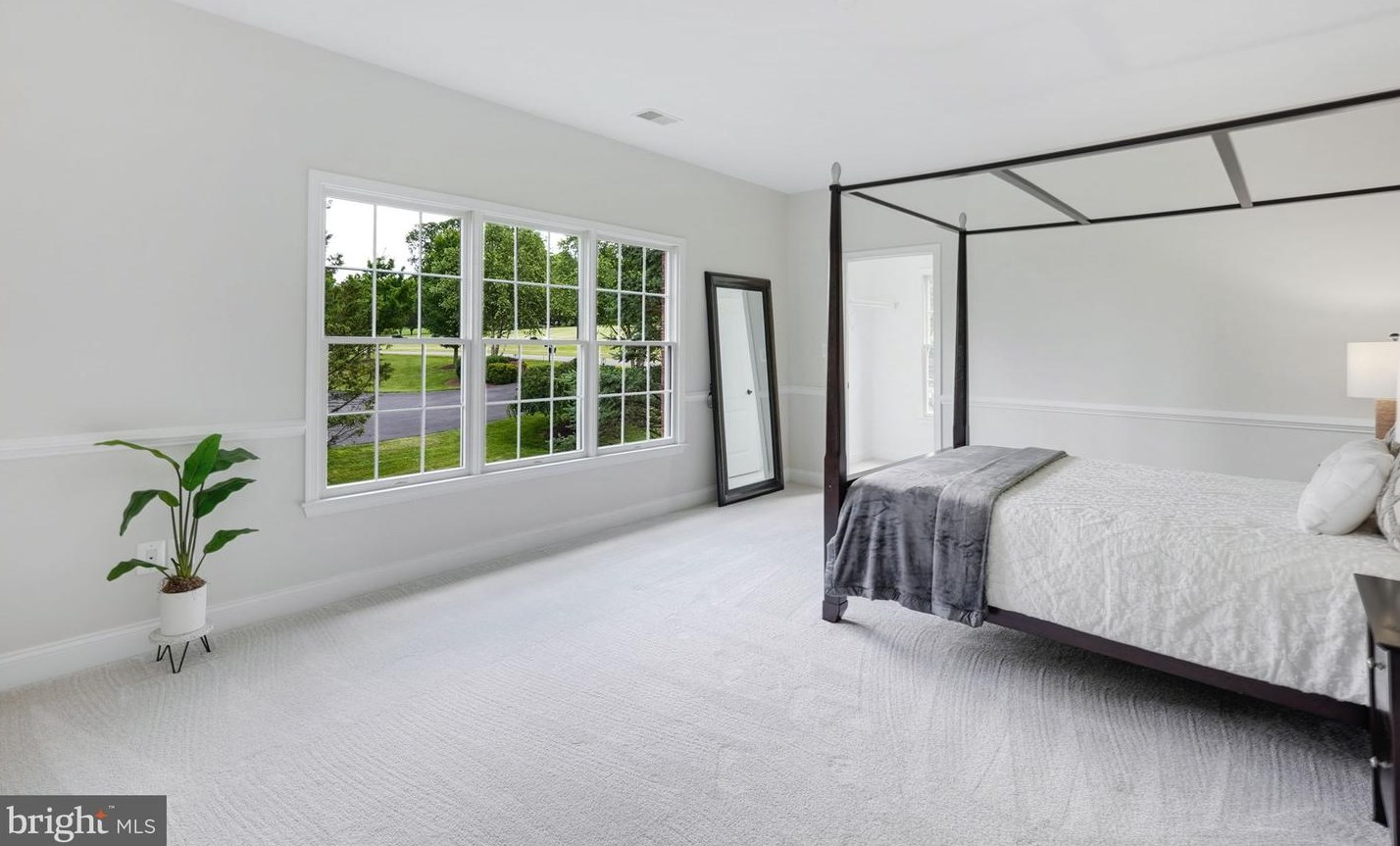 17839 Tobermory Pl, Leesburg VA 20175-7057 exterior