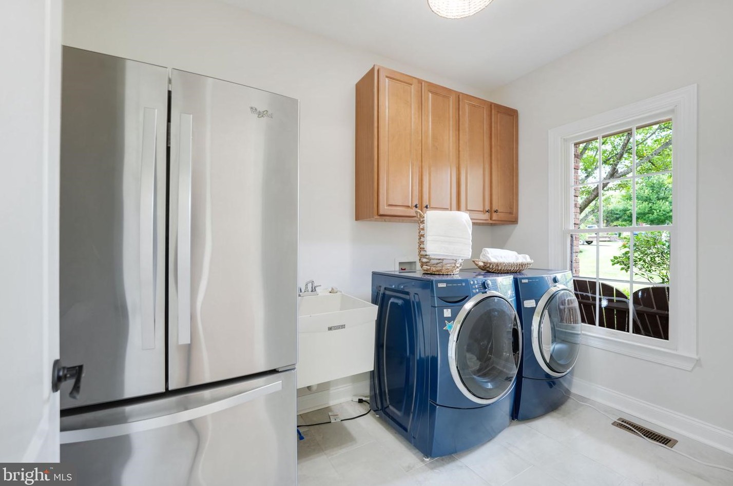 17839 Tobermory Pl, Leesburg VA 20175-7057 exterior